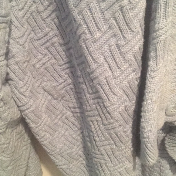 👕Super Soft Buttoned Down Sweater - Picture 2 of 5